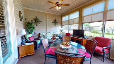 Three-seasons Room