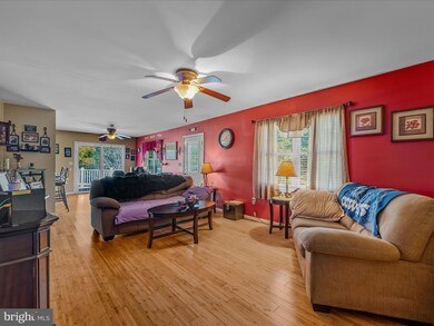 608 Dehaven Rd, Berkeley Springs, WV 25411 - photo 7