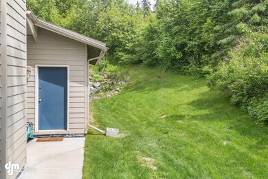 16231 Chasewood Ln, Anchorage, AK 99516 - photo 4