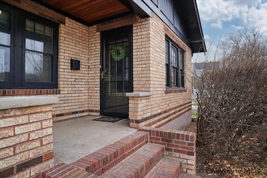 217 E 2nd Ave, Cheyenne, WY 82001 - photo 2