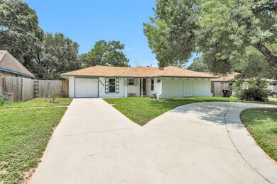 6322 King Post Dr, Houston, TX 77088 - photo 3