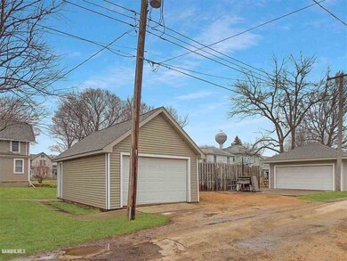 113 Calvert Ave, Chadwick, IL 61014 - photo 3