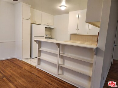 8853 Alcott St unit 9, Los Angeles, CA 90035 - photo 6