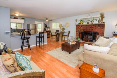 6324 Ventnor Dr, Tobyhanna, PA 18466 - photo 6