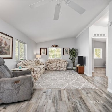 17 Margie Ln, Wofford Heights, CA 93285 - photo 6