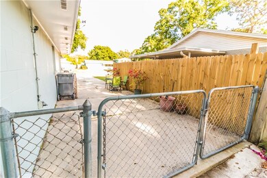 6804 Cresthill Ct, Tampa, FL 33615 - photo 7