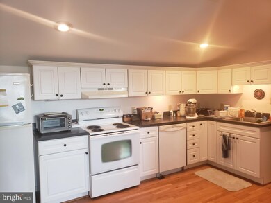 19074 Pheasant Chase Ct unit 1, Purcellville, VA 20132 - photo 2