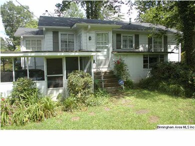 Showing back of house, where the laundry and stora