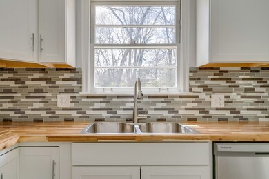 804 Vantrease Rd, Madison, TN 37115 - photo 7