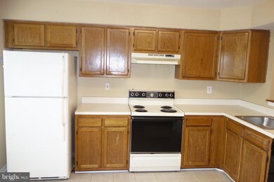 38 Ingate Terrace, Halethorpe, MD 21227 - photo 2