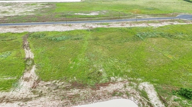 1304 Saddleback Dr, Bellville, TX 77418 - photo 7