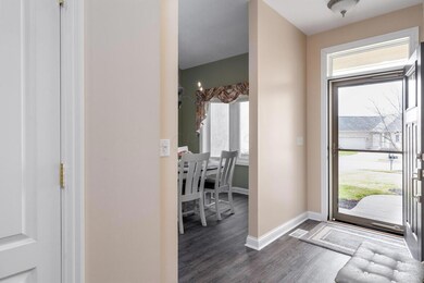 6149 McNaughten Grove Ln, Columbus, OH 43213 - photo 3