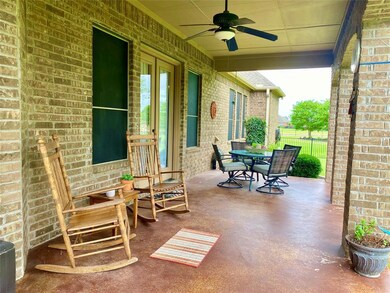 3212 Steamers Ct, Granbury, TX 76049 - photo 2