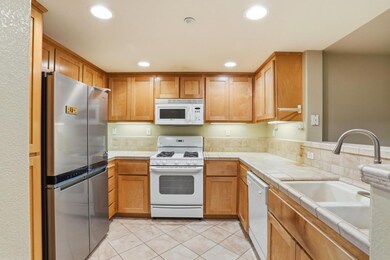 1418 Allegado Aly, San Jose, CA 95128 - photo 4