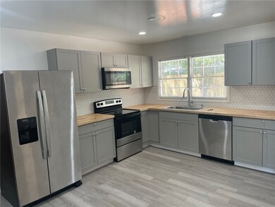 163 Fairway Oaks Dr, Brunswick, GA 31525 - photo 6