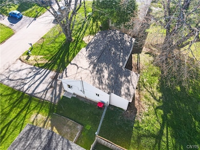 226 Hills St, Chittenango, NY 13037 - photo 5