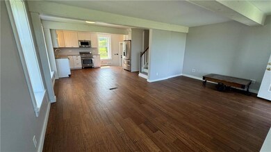 LR to DR to Kitchen. Open floor plan!