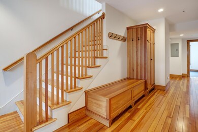 137 Main St unit 1, Falmouth, MA 02540 - photo 4