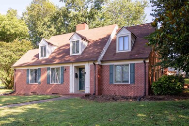 614 W 5th St, Siler City, NC 27344 - photo 2