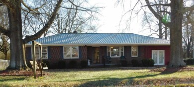 7 Outter Dr, Inman, SC 29349 - photo 2