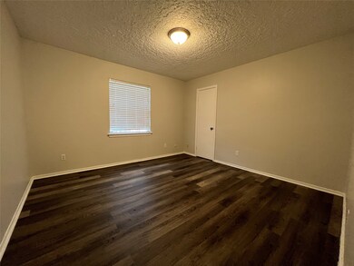 4503 Werner St unit 22, Houston, TX 77022 - photo 7