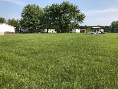 15069 Lakeshore Dr, Fairfield Township, IN 47012 - photo 2