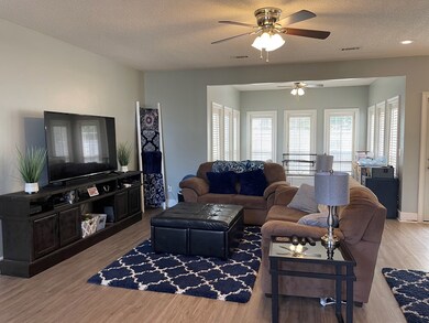 1600 Jimmy St, Adel, GA 31620 - photo 4