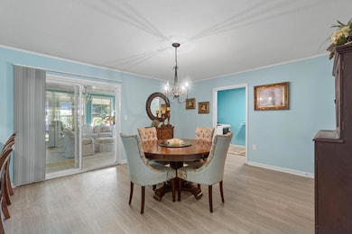 357 Lisette Ct, Fort Walton Beach, FL 32547 - photo 5