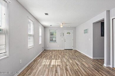 4737 Kingsbury St, Jacksonville, FL 32205 - photo 5