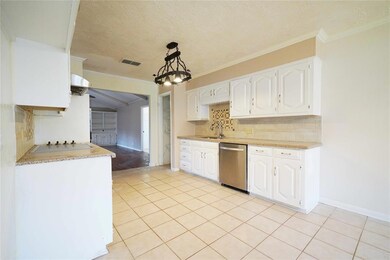 4603 Aberdeen Dr, Tyler, TX 75703 - photo 3