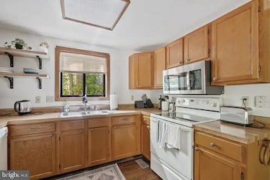 270 Miller Rd, Basye, VA 22810 - photo 3