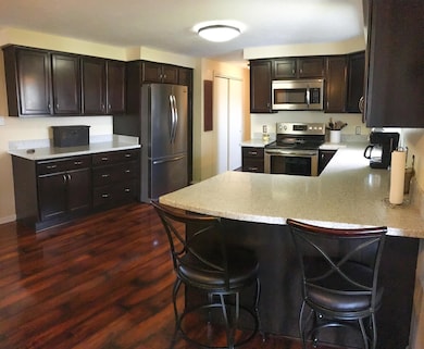 7245 Neil Road 17