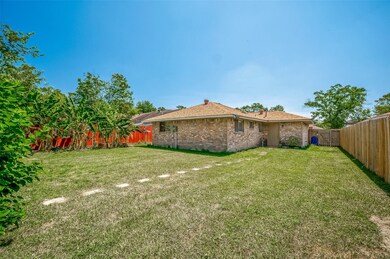 1922 Beaver Bend Rd, Houston, TX 77088 - photo 7