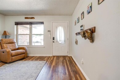 106 Thomas St, Joshua, TX 76058 - photo 6