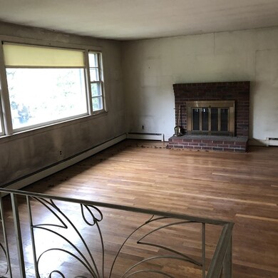 5 Bradley Rd, Salem, MA 01970 - photo 2