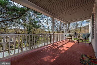 264 Knoxville Rd, Knoxville, MD 21758 - photo 6