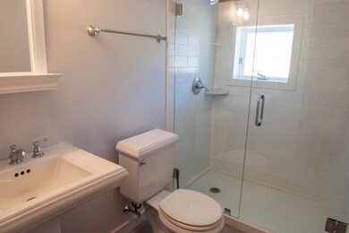 Studio 3/4 bath