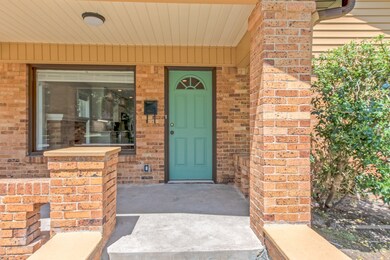 511 Woodard St, Houston, TX 77009 - photo 3