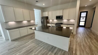 15323 Sandhill Crane Ln, Shenandoah, TX 77384 - photo 3