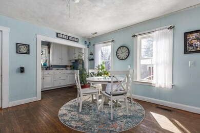 2 Elder St unit 2 & 4, Newmarket, NH 03857 - photo 5