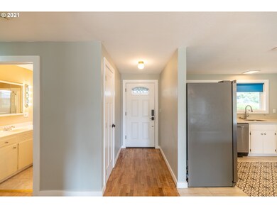 2936 Willakenzie Rd, Eugene, OR 97401 - photo 5