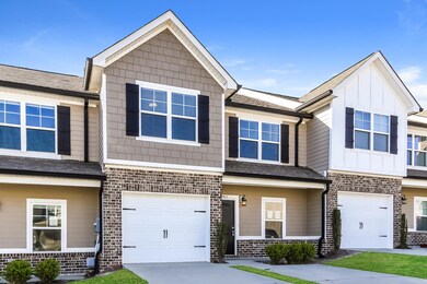 002-photo-front-view-13660362