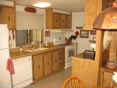 5383 Circle Z Kitchen New 1