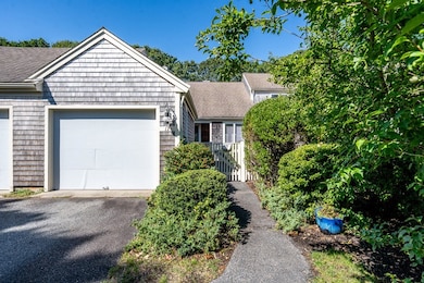 17 Kates Path unit A, Yarmouth Port, MA 02675 - photo 3