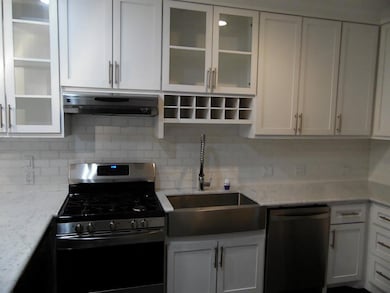 1108 Cordell St, Houston, TX 77009 - photo 3