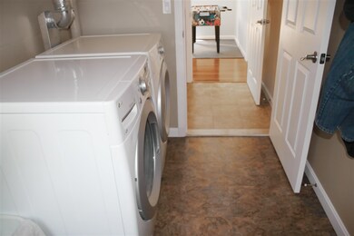 31 Regency Ct, Rochester, NH 03867 - photo 5