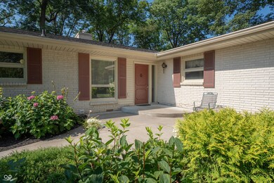 3893 W North Wood Lake Dr, Columbus, IN 47201 - photo 3