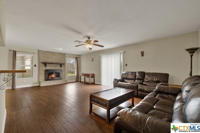1347 Tulip Ln, New Braunfels, TX 78130 - photo 2