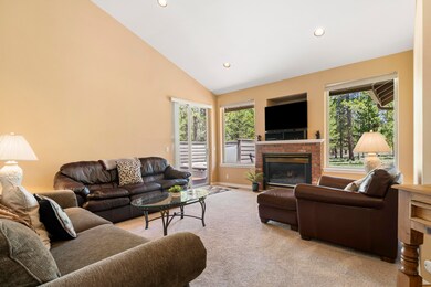 18080 Witchhazel Ln unit 12, Sunriver, OR 97707 - photo 4