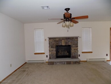 1423 Melrose Terrace, East Stroudsburg, PA 18301 - photo 4